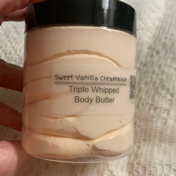 Sweet Vanilla Creamsicle Triple Whipped Body Butter Handmade Small Batches - Picture 6 of 17